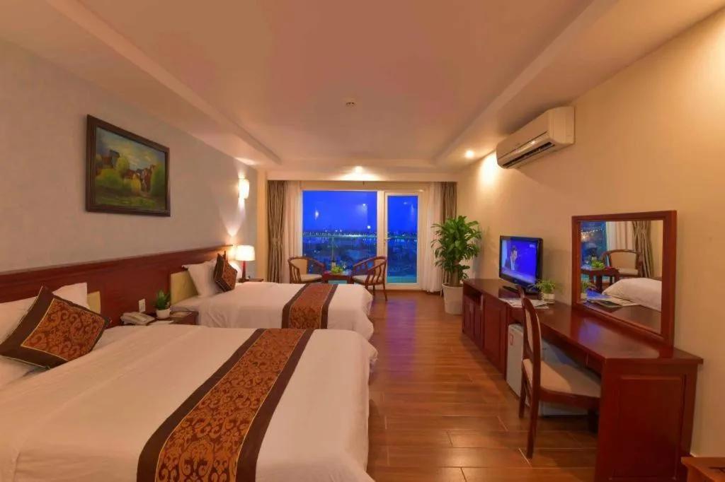 Bed in Tan Binh Hotel