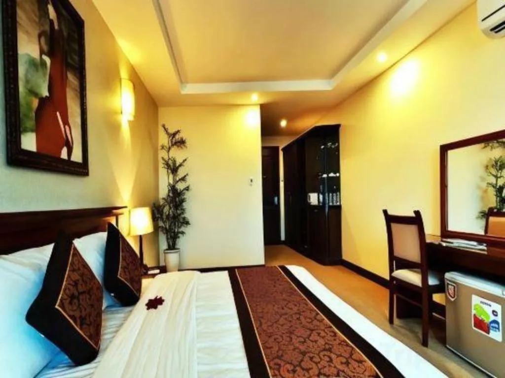 Bed in Tan Binh Hotel