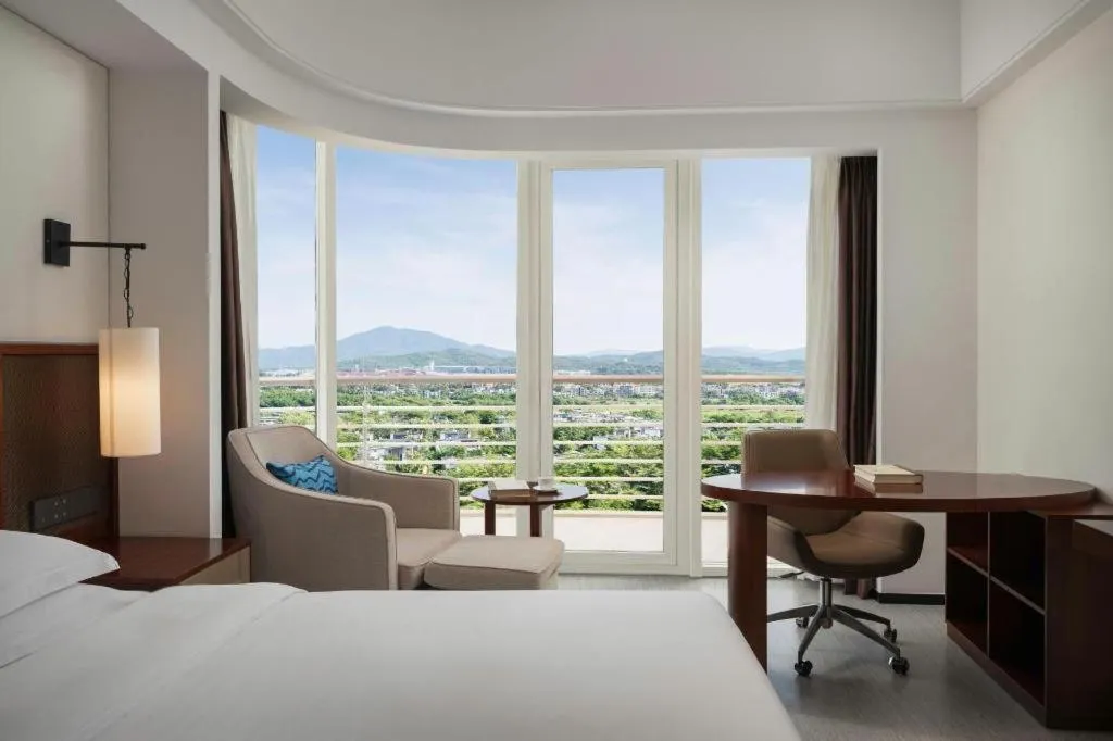 Bed in Grand Soluxe Hotel and Resort Sanya