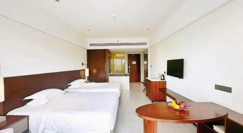 Bed in Grand Soluxe Hotel and Resort Sanya