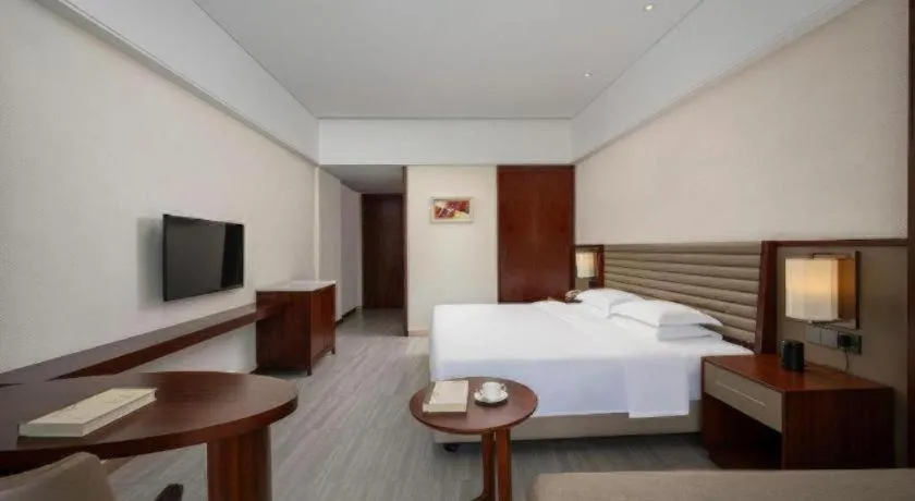 Bed in Grand Soluxe Hotel and Resort Sanya