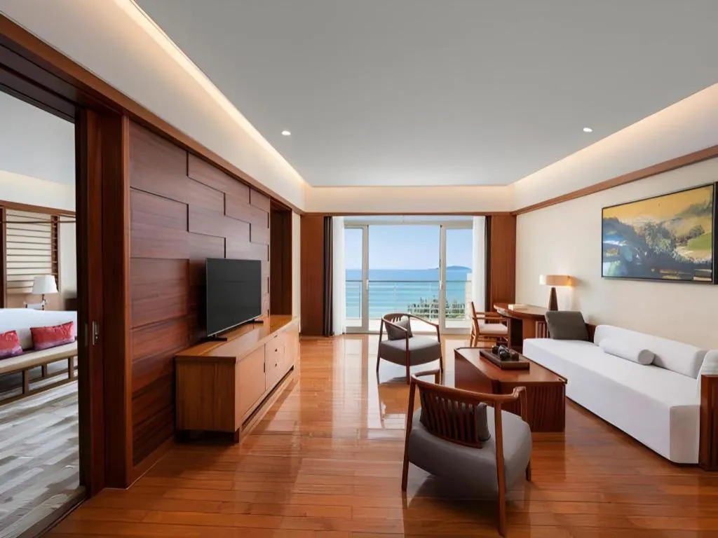 Bed in Grand Soluxe Hotel and Resort Sanya