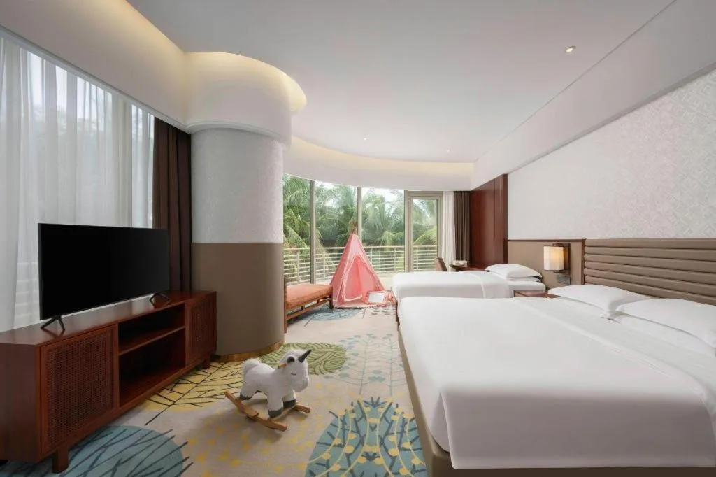 Bed in Grand Soluxe Hotel and Resort Sanya