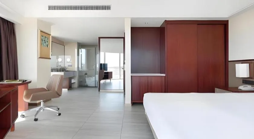 Bed in Grand Soluxe Hotel and Resort Sanya