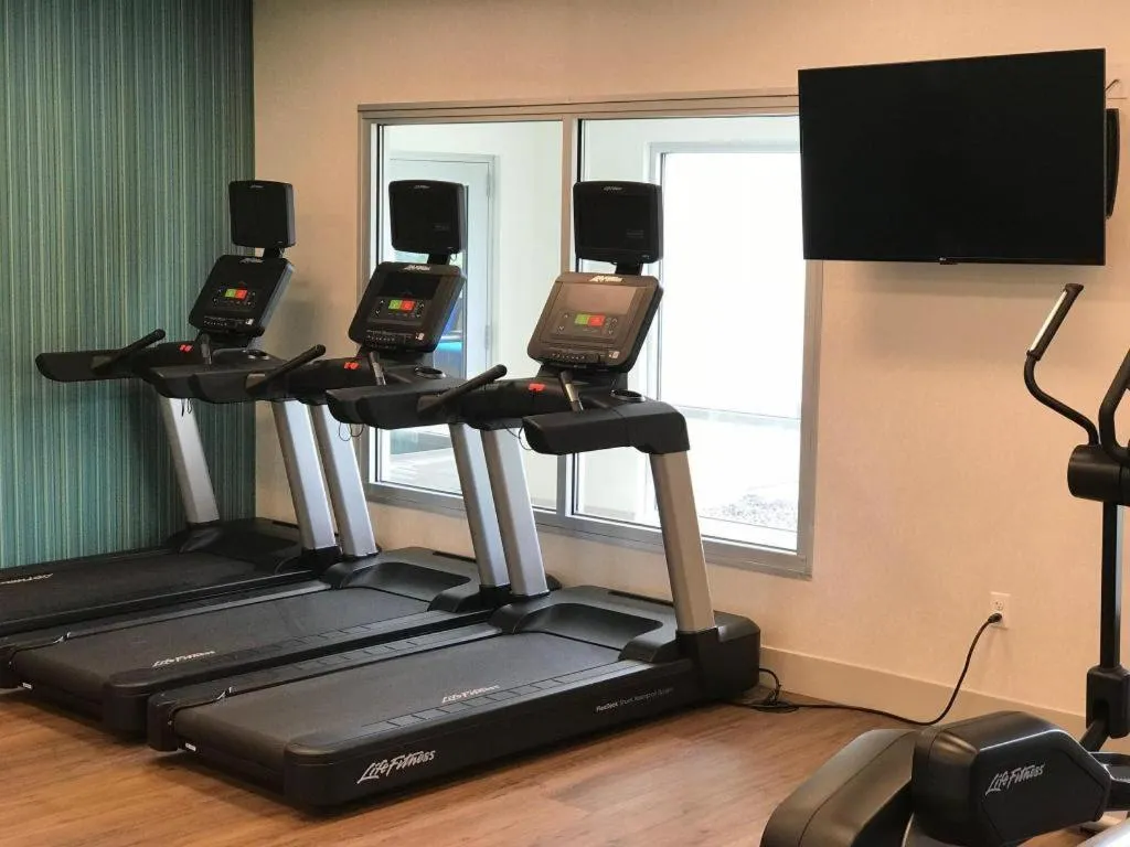 Holiday Inn Express and Suites Hannibal-Medical Center By IHG