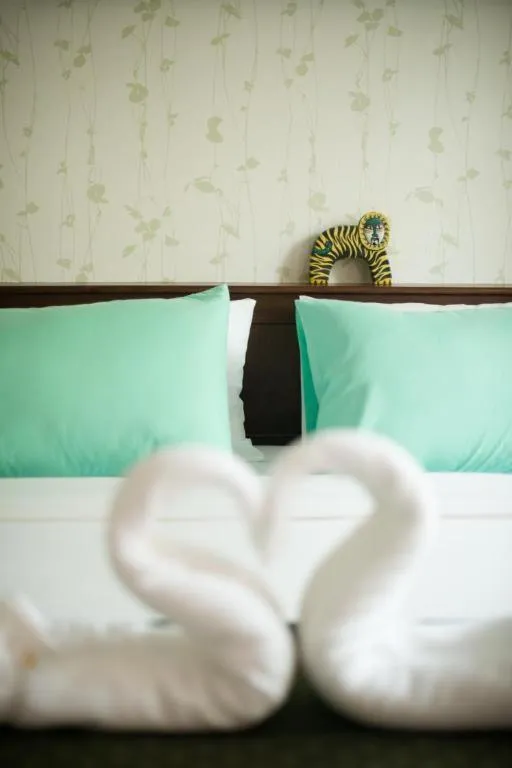 Bed in Sunday J Resort & Restaurant