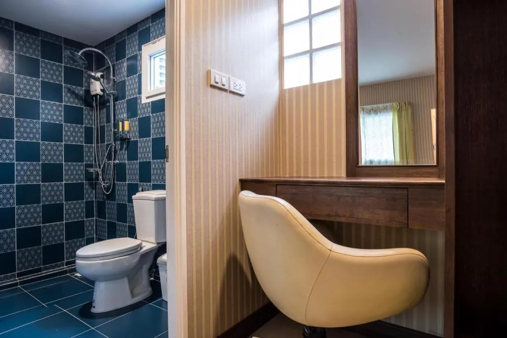 Sunday J Resort & Restaurant