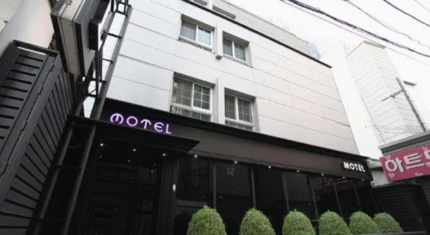 Sinyoung Motel