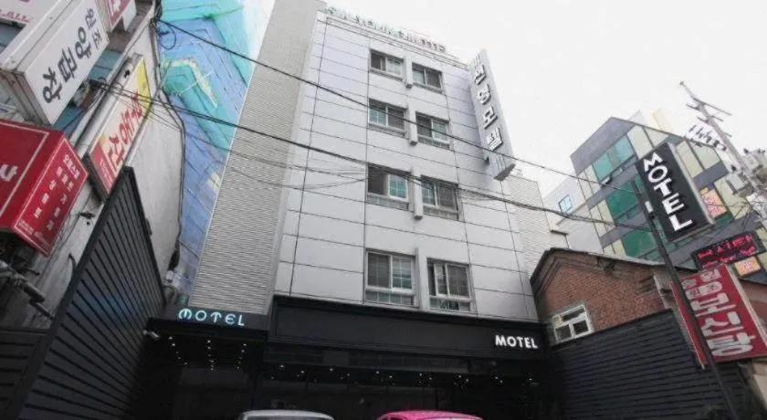 Sinyoung Motel