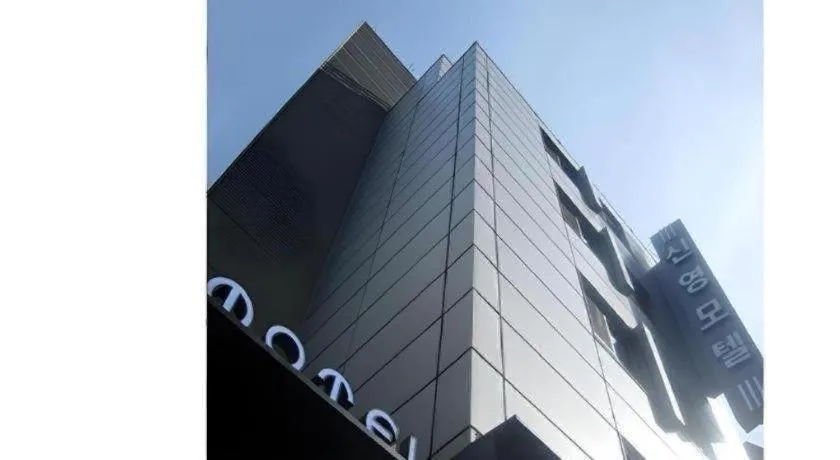 Sinyoung Motel
