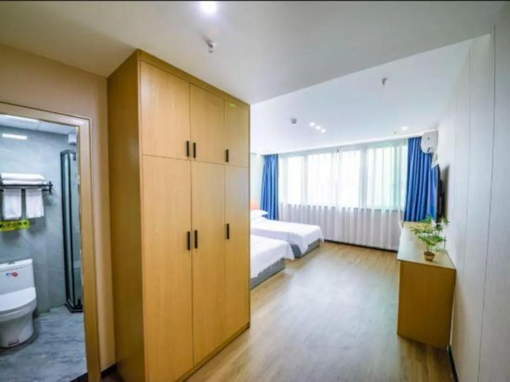 Bed in Yiwu Bairui Grand Hotel