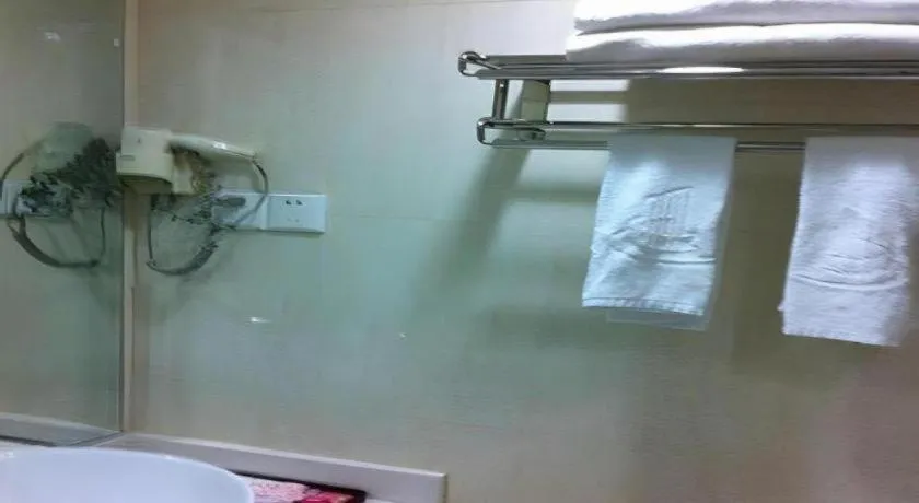 Yiwu Bairui Grand Hotel