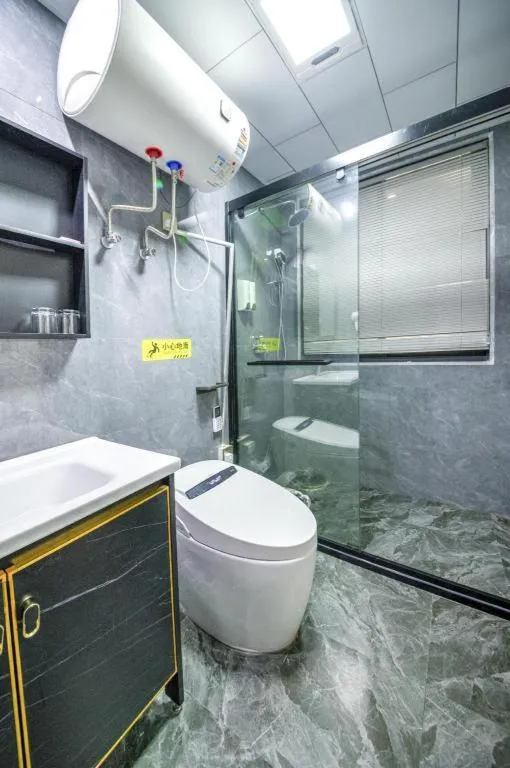 Yiwu Bairui Grand Hotel