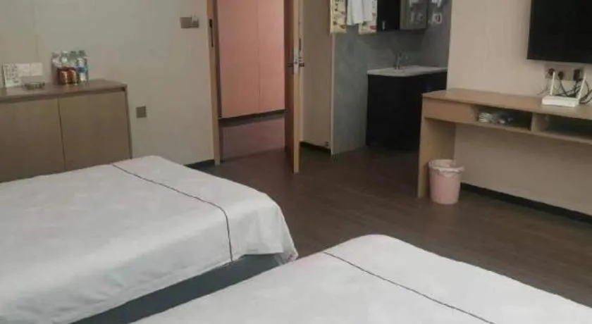 Bed in Yiwu Bairui Grand Hotel