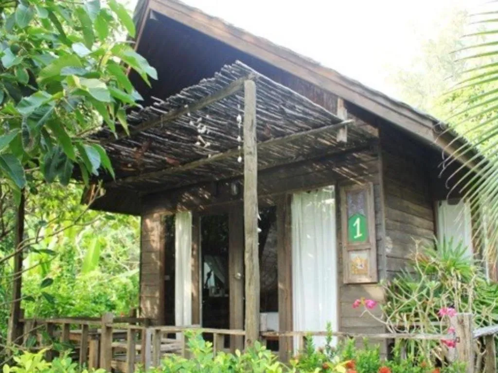 Chivaree Hotel and Resort