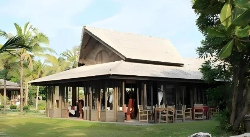 Chivaree Hotel and Resort