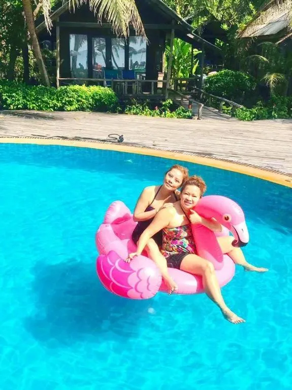 Chivaree Hotel and Resort