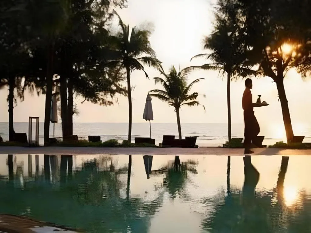 Chivaree Hotel and Resort