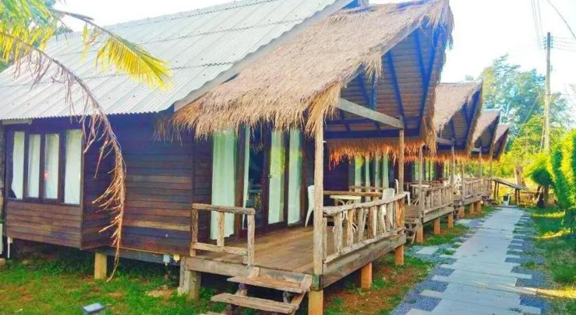 Chivaree Hotel and Resort