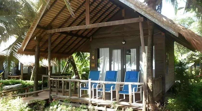 Chivaree Hotel and Resort