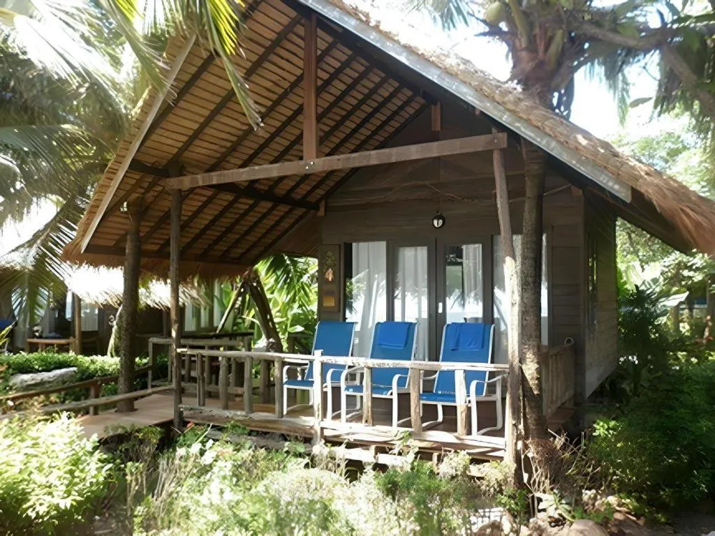 Chivaree Hotel and Resort