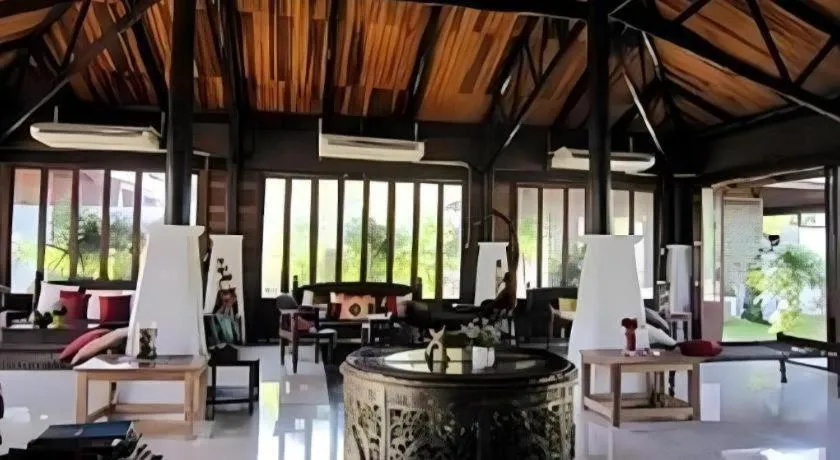 Chivaree Hotel and Resort