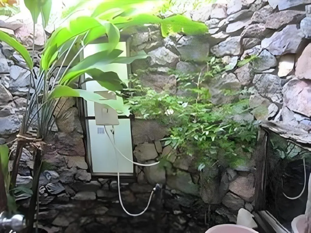 Chivaree Hotel and Resort