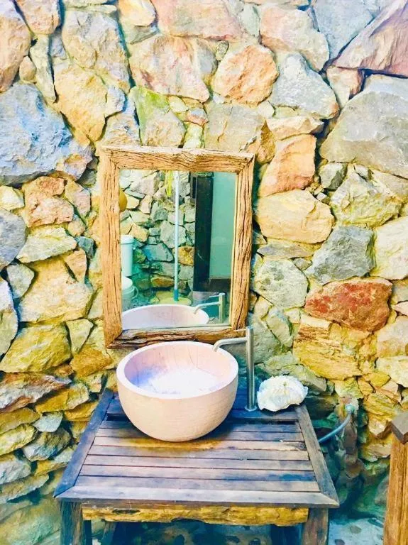 Chivaree Hotel and Resort