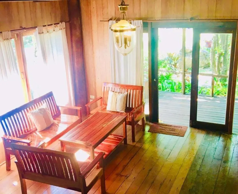 Chivaree Hotel and Resort