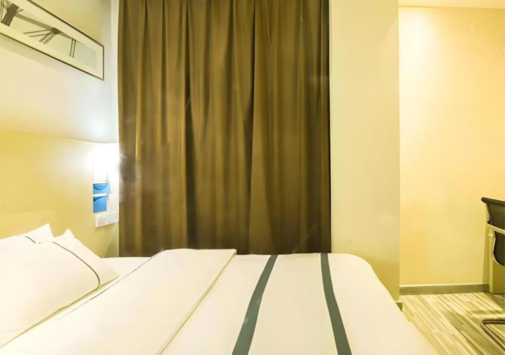 Bed in City Comfort Inn Nanning High-tech Park