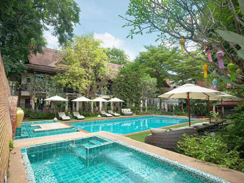 B2 Suthep Night Market Premier Resort