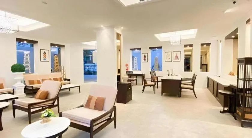 B2 Suthep Night Market Premier Resort