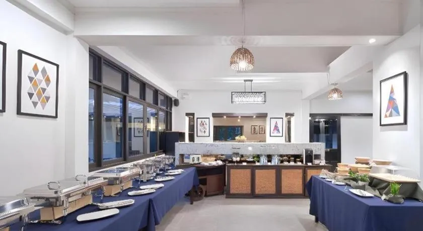 B2 Suthep Night Market Premier Resort