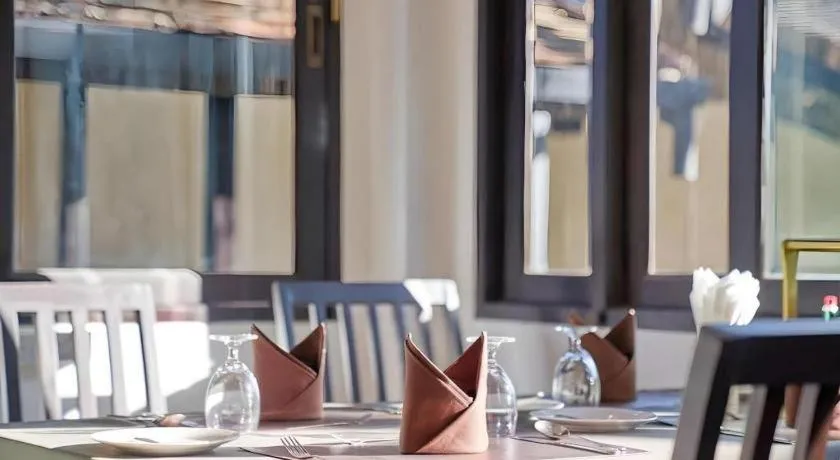 B2 Suthep Night Market Premier Resort