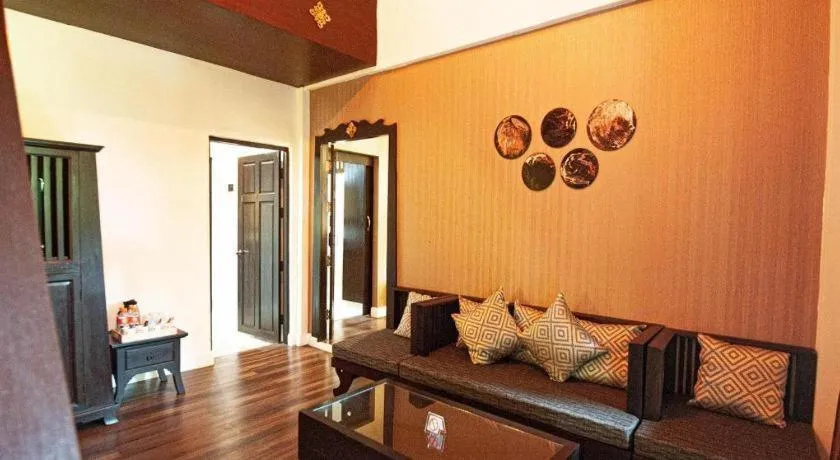 B2 Suthep Night Market Premier Resort