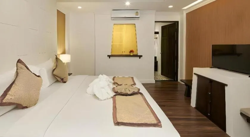 Bed in B2 Suthep Night Market Premier Resort