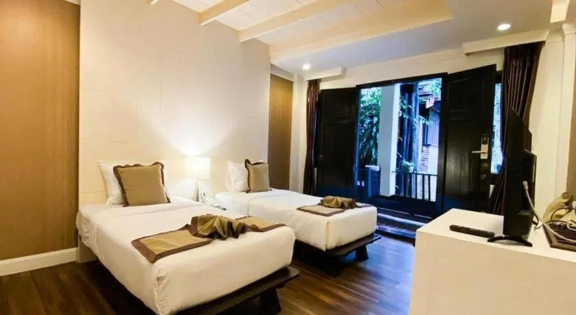 Bed in B2 Suthep Night Market Premier Resort