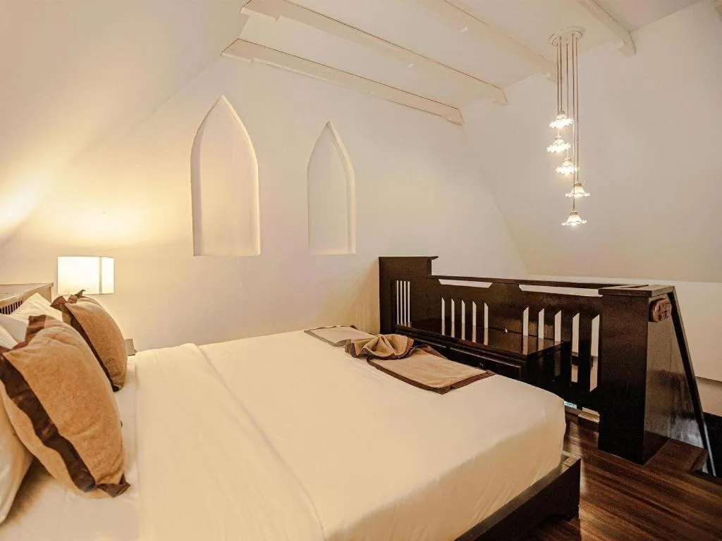 Bed in B2 Suthep Night Market Premier Resort