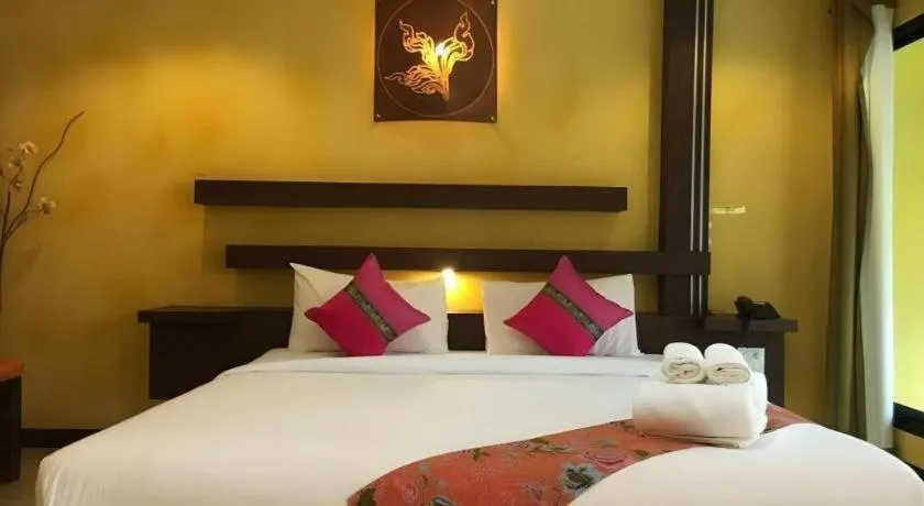 Bed in Tanisa Resort