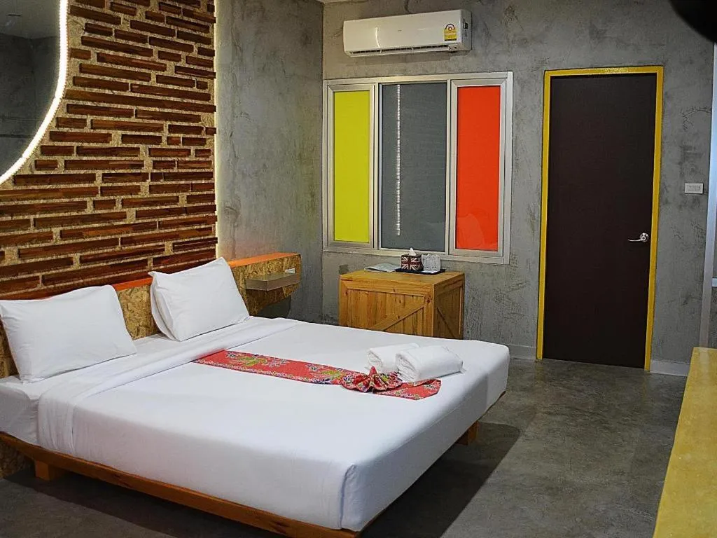 Bed in Tanisa Resort