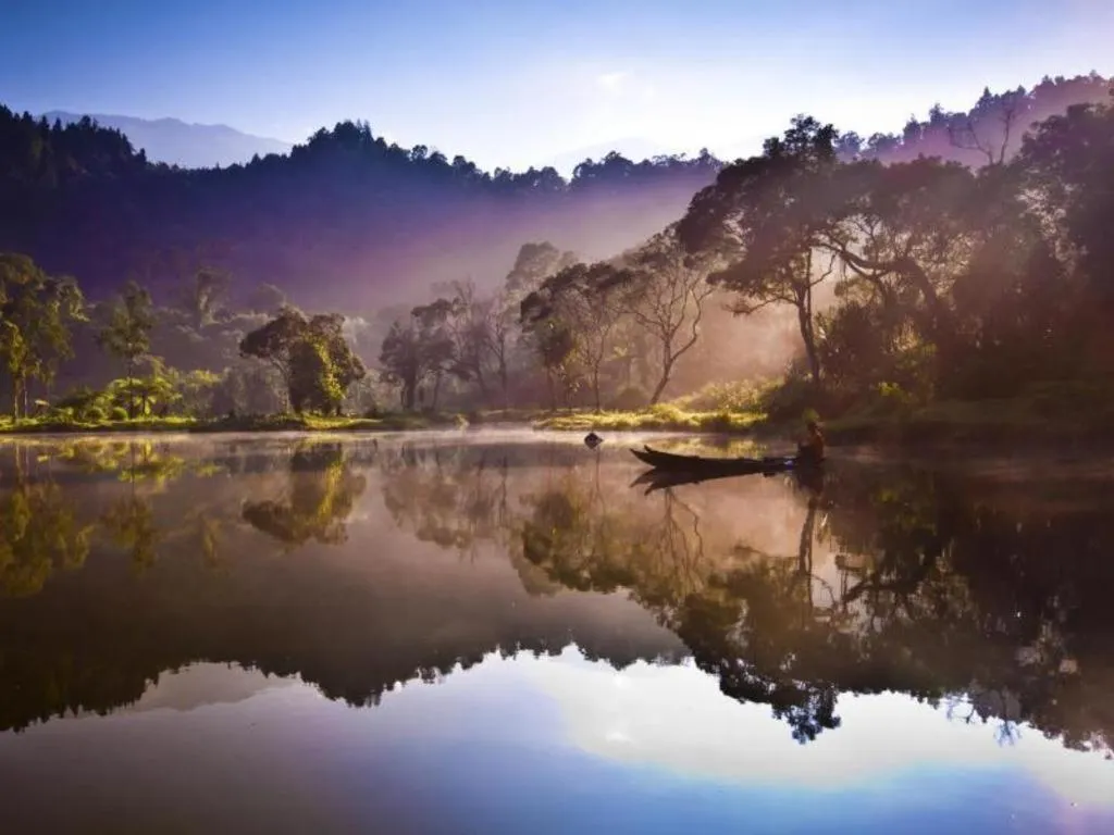 Augusta Hotel & Glamping Sukabumi