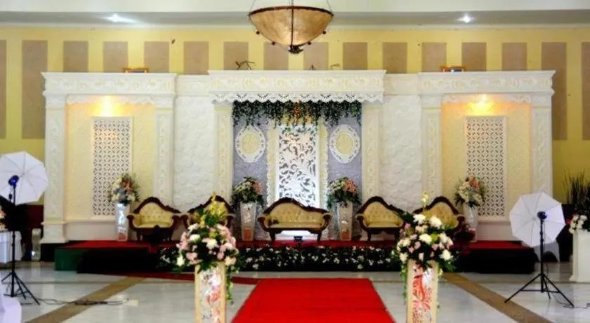 Augusta Hotel & Glamping Sukabumi