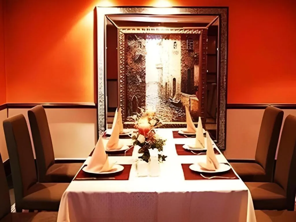 New Century Pujiang Hotel