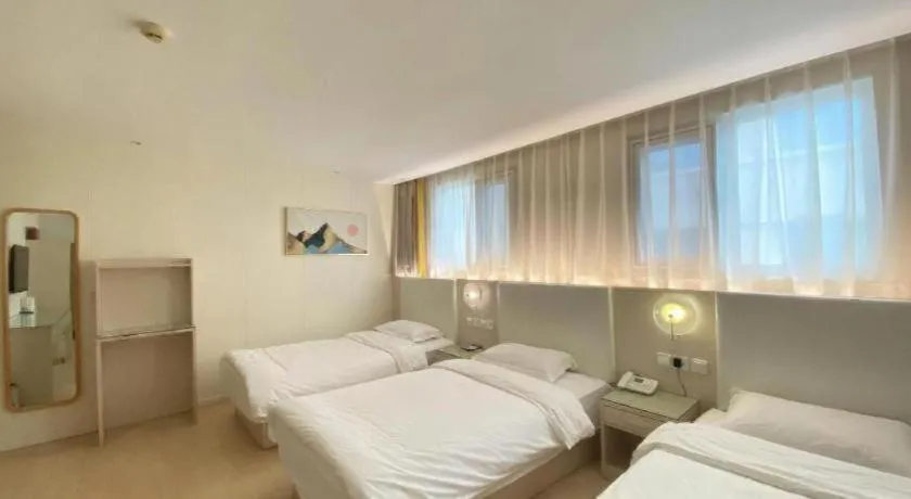 Bed in Beijing Inner Mongolia Hotel Chaoyang