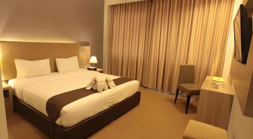Bed in Asoka Luxury Hotel
