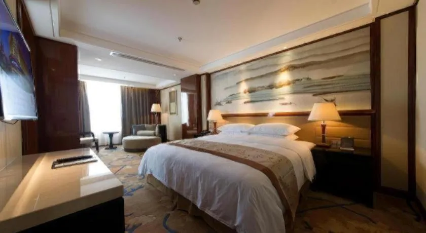 Bed in Yang Peng Jin Jiang Hotel