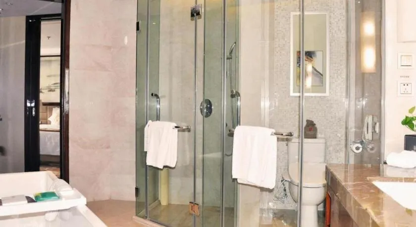 Yang Peng Jin Jiang Hotel