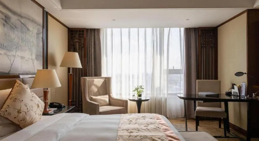 Bed in Yang Peng Jin Jiang Hotel