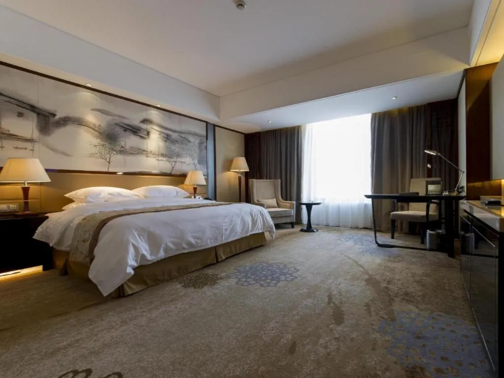 Bed in Yang Peng Jin Jiang Hotel