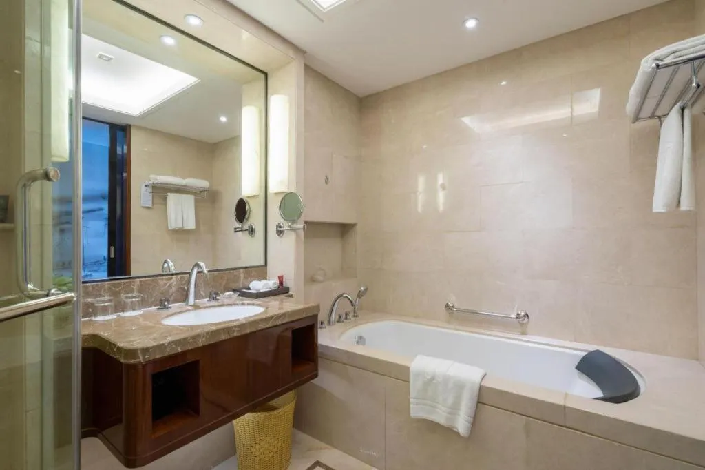 Yang Peng Jin Jiang Hotel